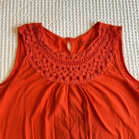 New York & Company Tank Top - Picture 2 of 3